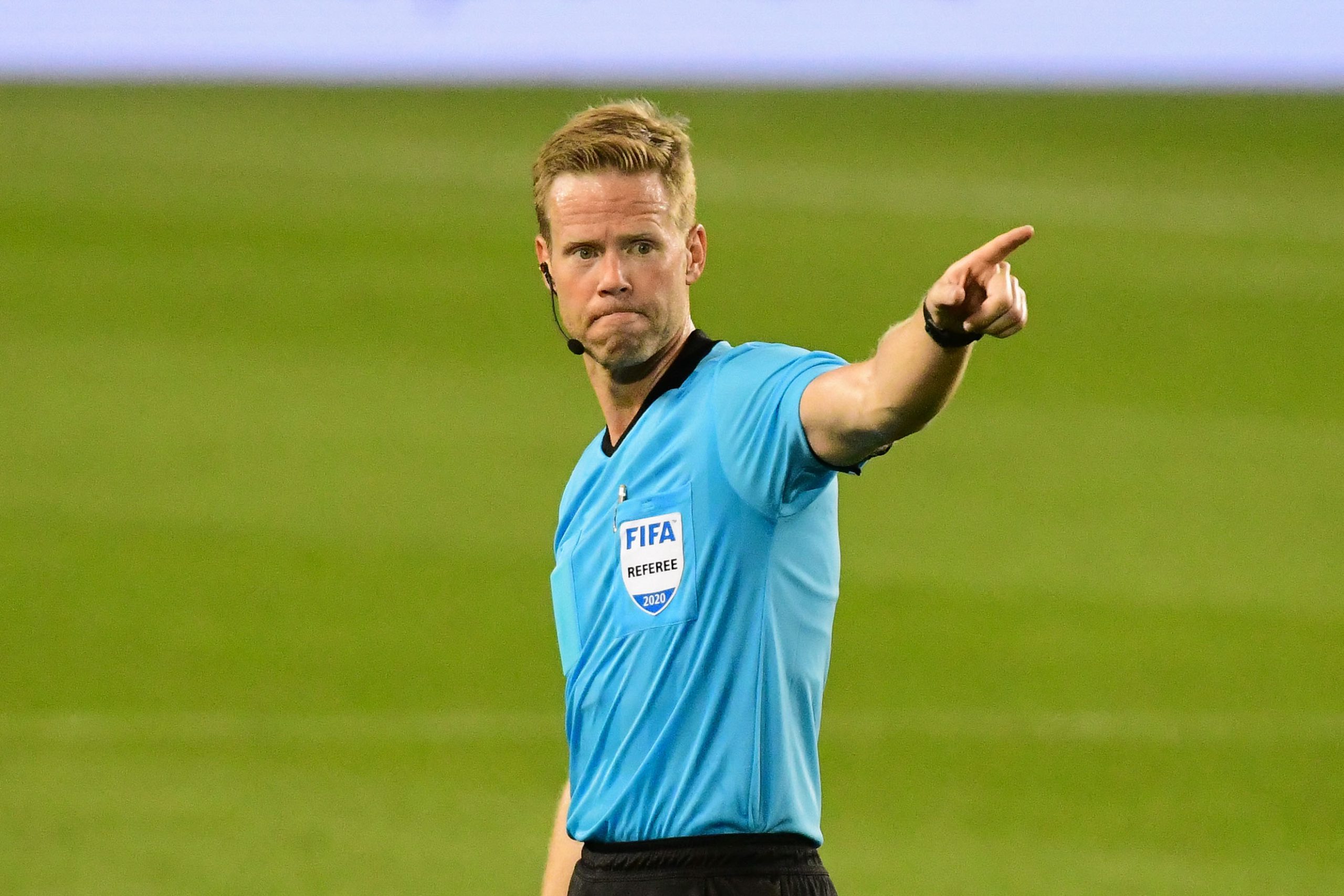 Referee Canada Soccer